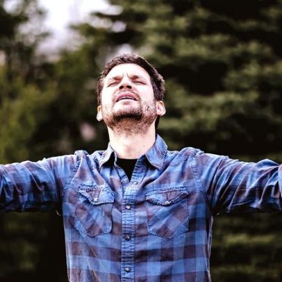 Bíblia orienta prática religiosa ao longo da semana, não apenas no domingo