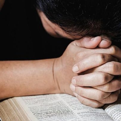 Vencer a tentação exige estratégias além da força de vontade