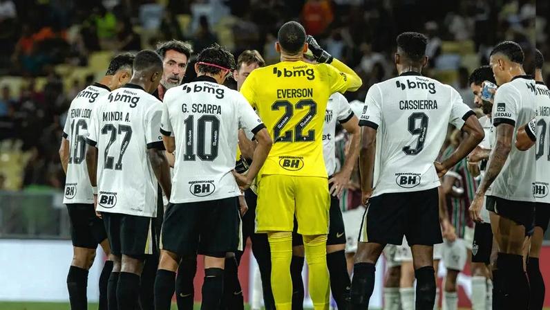 Domínguez tem primeira semana livre no Atlético e analisa pontos a ajustar