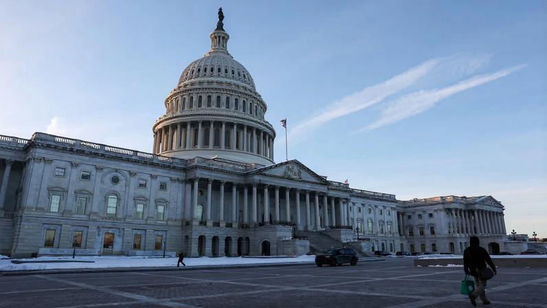 Senadores dos EUA interpelam equipe de inteligência de Trump no Irã