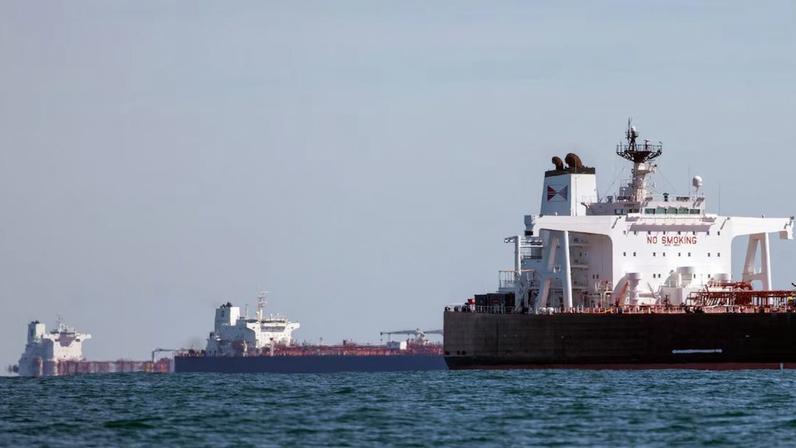 Conflito no Irã impulsiona magnata coreano no setor de superpetroleiros