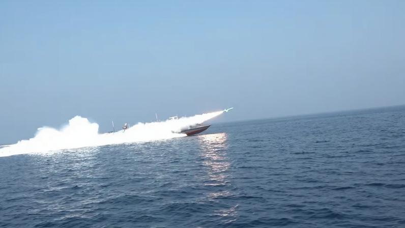 Guerra sem prazo: Operação Fúria Épica de Trump mira desgastar Irã do ar