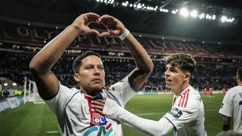Endrick em ação pelo Lyon (Foto: OLIVIER CHASSIGNOLE/AFP)