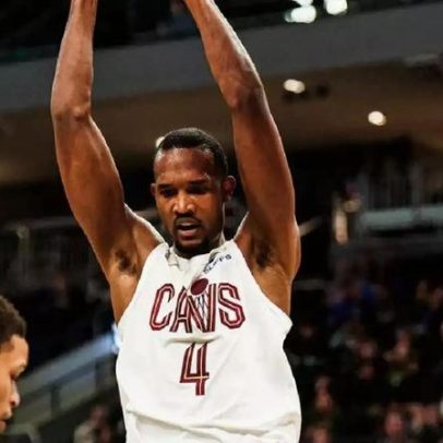 Analista vê Evan Mobley como o próximo Victor Wembanyama