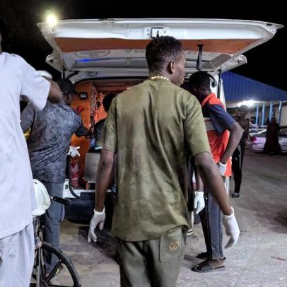 Ataques suicidas suspeitos deixam pelo menos 23 mortos em Maiduguri, Nigéria