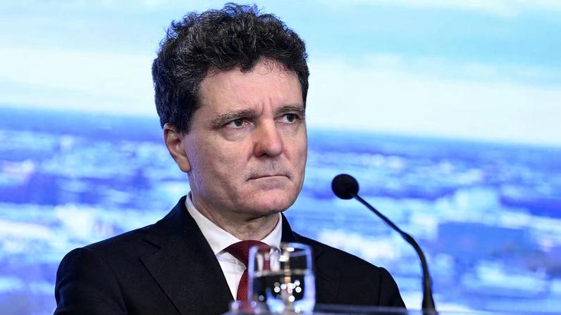 Romania's President Nicusor Dan attends a press conference on the day of the Eastern Flank Summit in Helsinki, Finland December 16, 2025. Lehtikuva/Heikki Saukkomaa/via REUTERS /File Photo