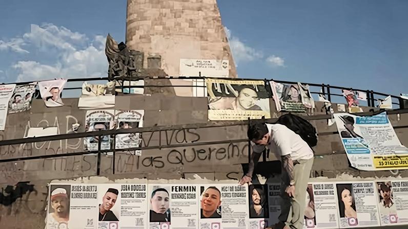 Glorieta de los desaparecidos, en Guadalajara, Jalisco, el 25 de marzo.