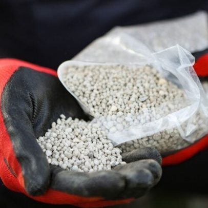 China restringe exportação de fertilizantes, agravando oferta na guerra