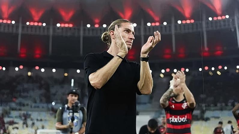 Filipe Luís, treinador do Flamengo