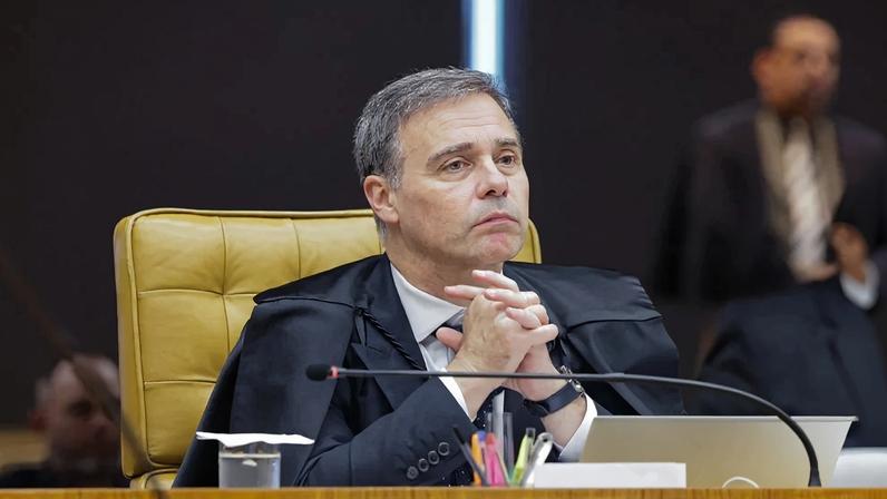 Fachin amplia equipe de servidores para gabinete de Mendonça no caso Master