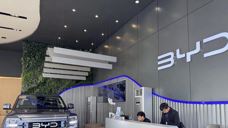 Elétricos avançam na Ásia enquanto petróleo sobe com guerra no Irã