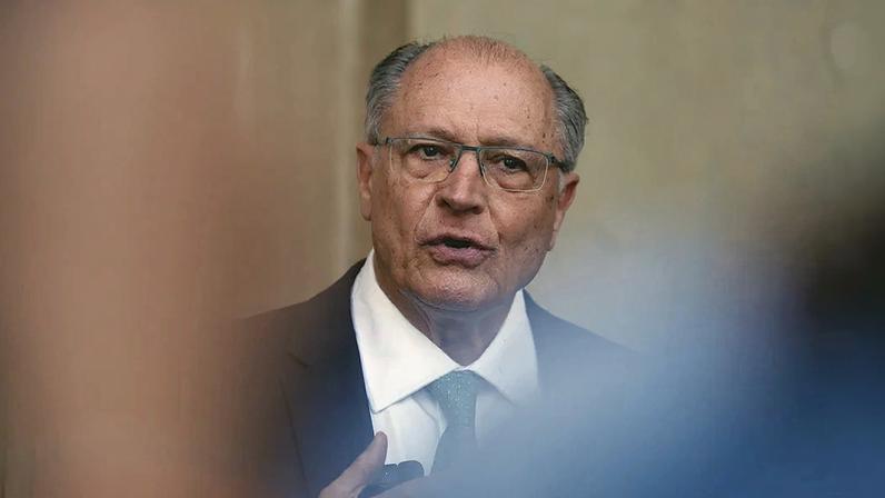 Alckmin anuncia saída do Ministério do Desenvolvimento em 2 de abril
