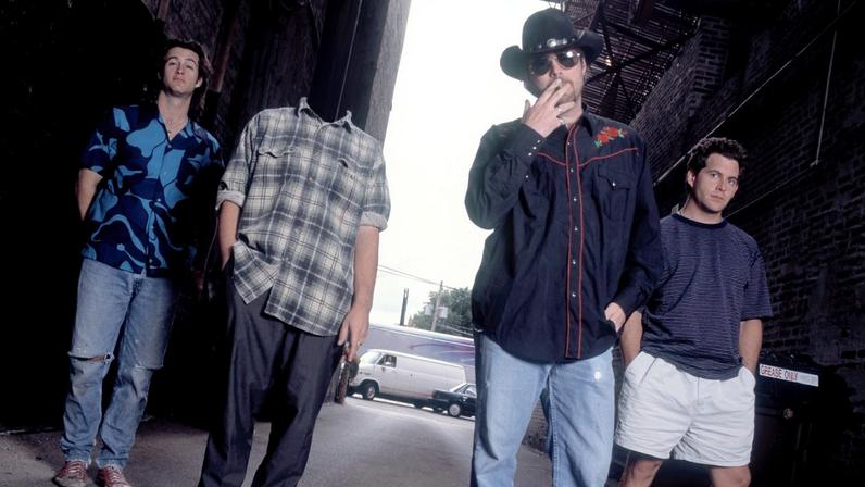 Roger Clyne and the Refreshments in 1995, one year before they dropped their cult fave 'Fizzy Fuzzy Big & Buzzy.'