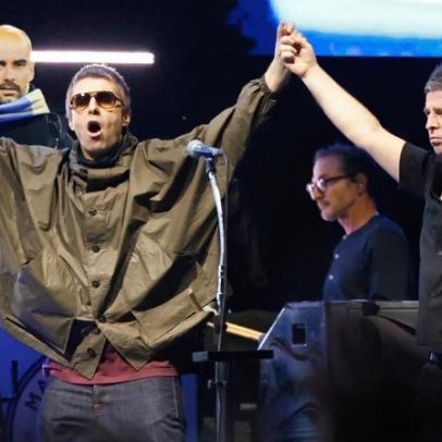 Documentário da Oasis Reunion Tour tem quatro horas e é fenomenal, diz produtor