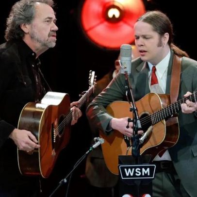 Billy Strings e Krauss celebram 25 anos da trilha de O Brother