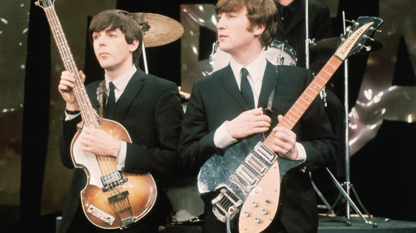 Paul McCartney diz que reatou amizade com John Lennon por paternidade e pão