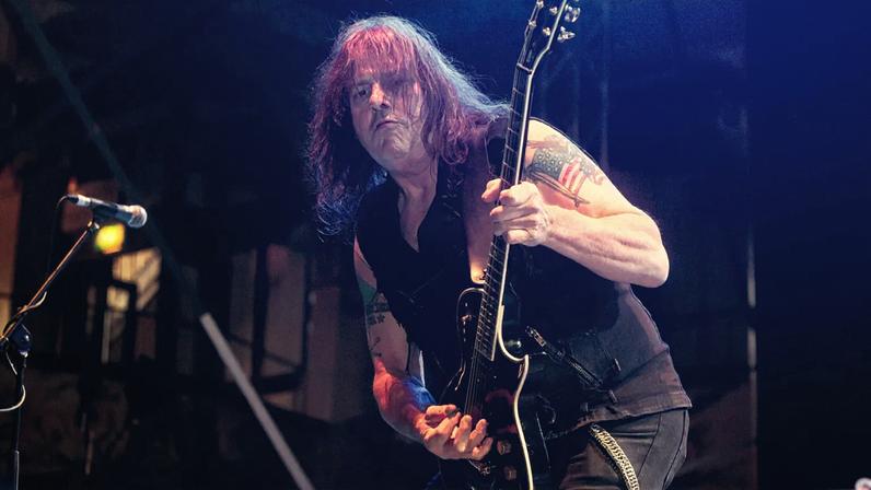 Guitarrista Ross 'The Boss' Friedman, do Manowar, morre aos 72