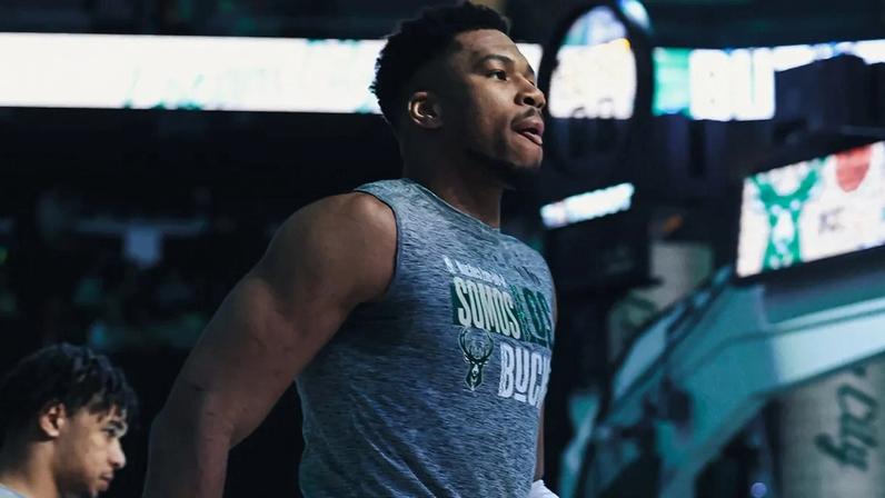Bucks trocas Giannis Antetokounmpo