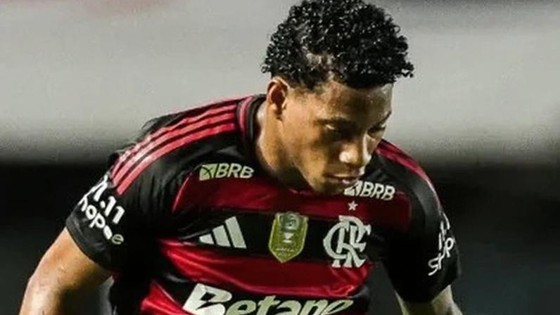 Plata afirma que seleção o faz esquecer polêmicas no Flamengo