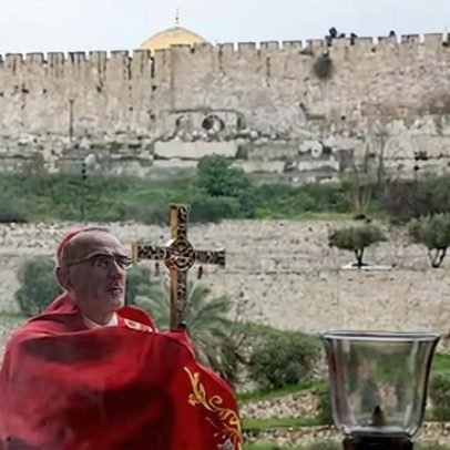 Israel gera polêmica ao impedir acesso da autoridade católica ao Santo Sepulcro