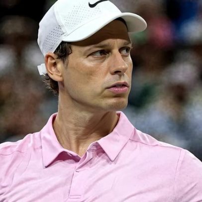 Sinner iguala recorde de Djokovic na estreia em Miami