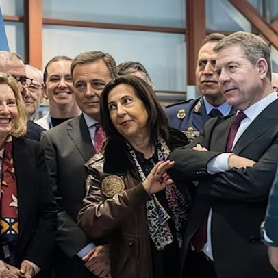 A OTAN suspende missão no Iraque