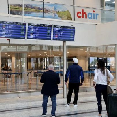Viajantes presos no Golfo arriscam rota de volta para casa