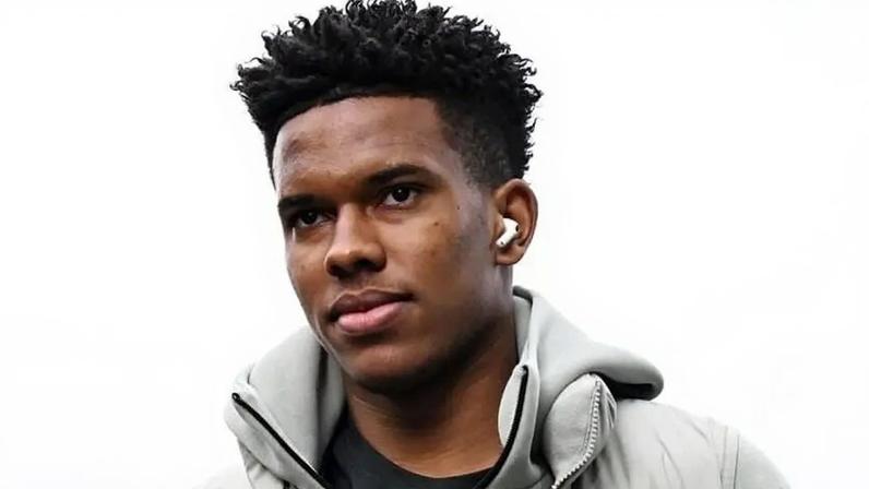 Estêvão foi ausência no jogo do Chelsea (Foto: Reprodução Instagram)