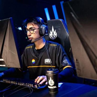 Ninjakiwi alcança top 10 no servidor coreano de LoL