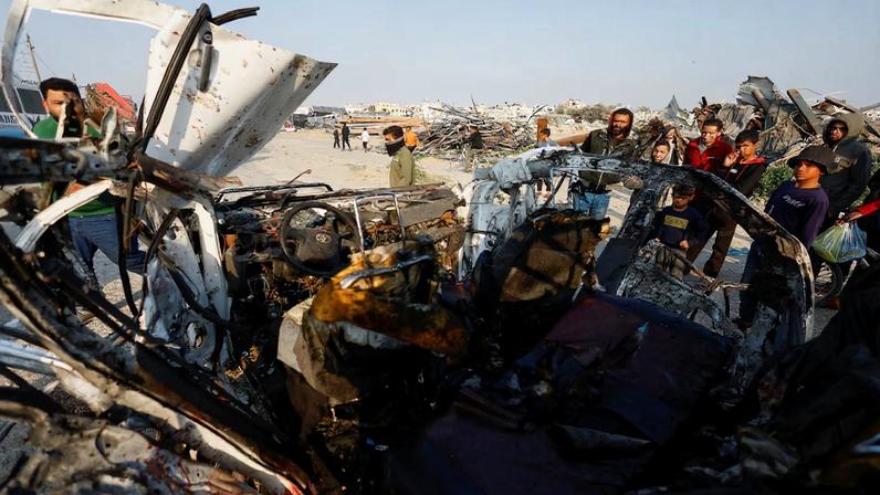 Hamas negocia com conselho liderado por Trump enquanto guerra com Irã afeta Gaza