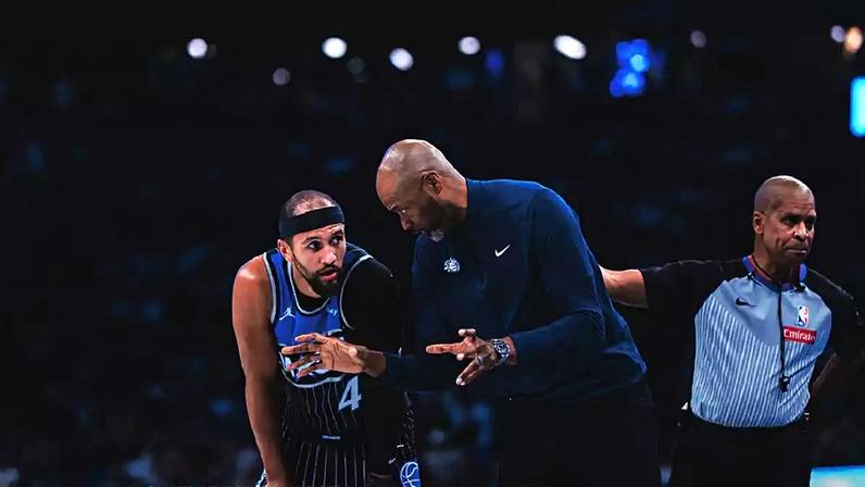 Orlando Magic amarga recordes e derrota para o Raptors