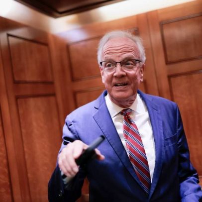 Apoio republicano à guerra de Trump no Irã vacila