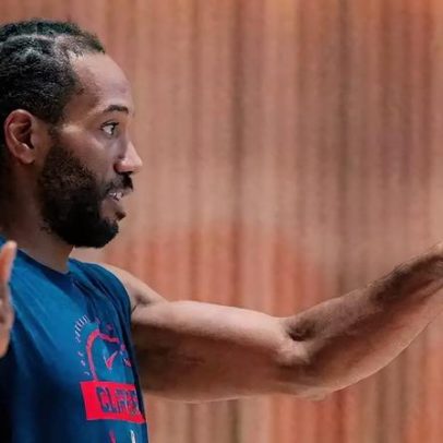 Anthony Edwards afirma que Kawhi Leonard é imparável quando saudável