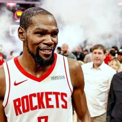 Kevin Durant supera Michael Jordan e avança no ranking histórico da NBA