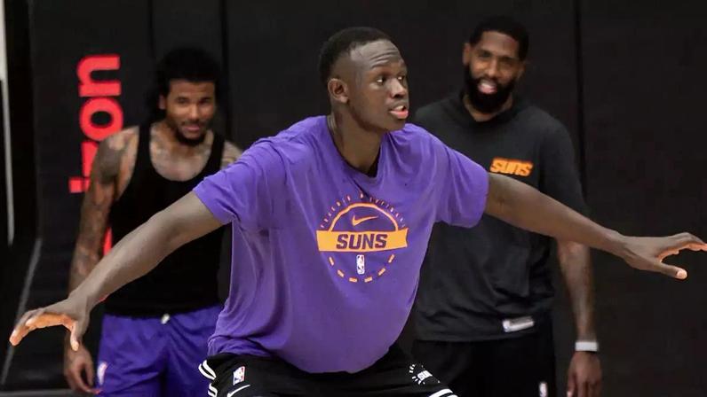 khaman maluach novato suns