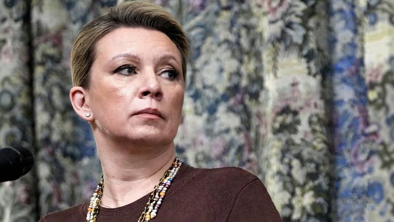 Rússia pede a Israel e aos EUA que encerrem a guerra contra o Irã