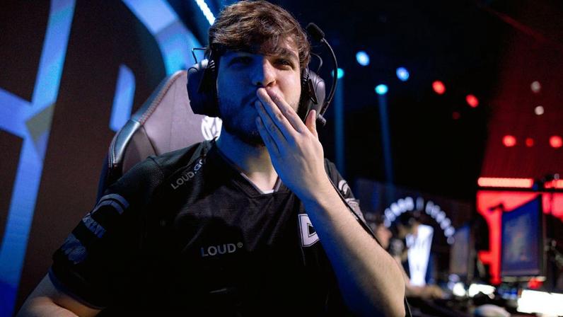 Redbert vira o suporte mais vitorioso do Brasil após título com a LOUD