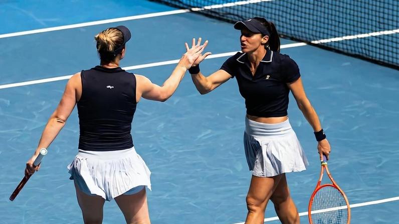 Stefani e Dabrowski vencem 11 jogos seguidos na estreia em Miami