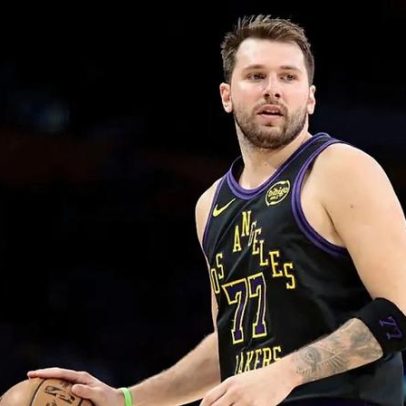 Luka Doncic faz triplo-duplo e Lakers vencem Timberwolves