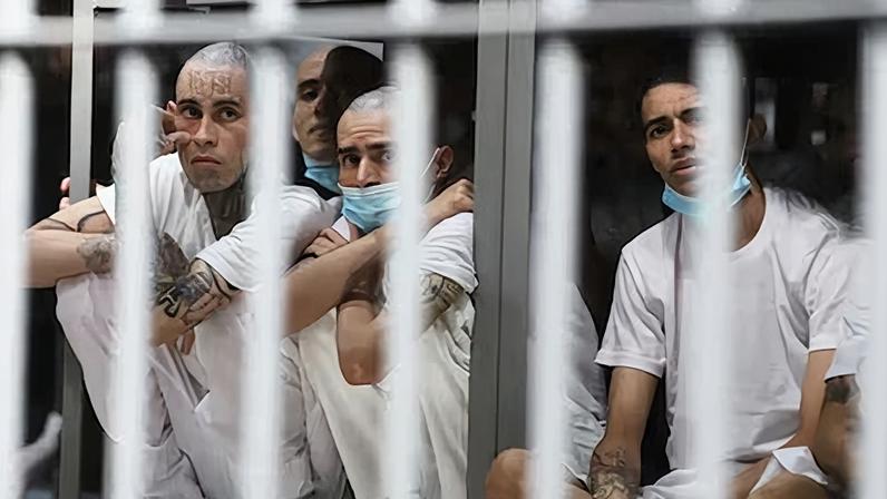 Mais de 33.000 detidos por Bukele não constaram como gangues em registros