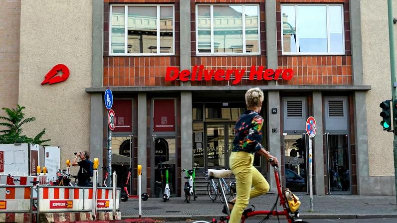 Prosus avalia venda de 10% da Delivery Hero à Aspex, dizem fontes