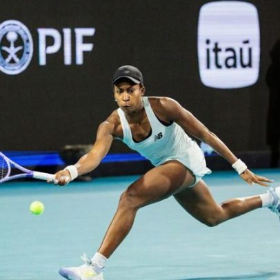 Sinner joga às 14h, Gauff às 16h e última semifinal às 21h30 na quinta