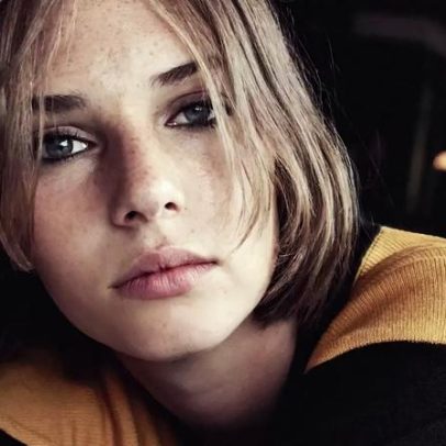 Maya Hawke lidera série da Netflix The God of the Woods