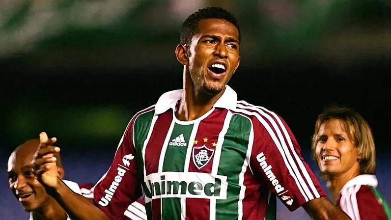 Maicon Bolt ganhou o apelido pela velocidade e marcou época no Fluminense de 2009. (Fluminense)