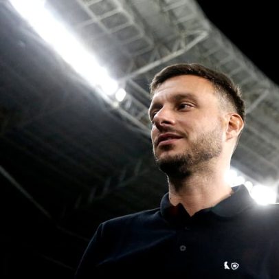 Anselmi e Botafogo divergem sobre valor e travam rescisão