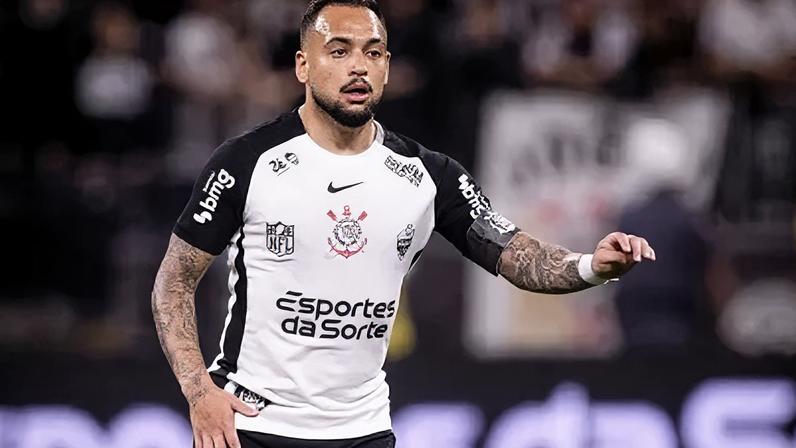 CAS condena Corinthians por dívida com Maycon e clube negocia com Shakhtar