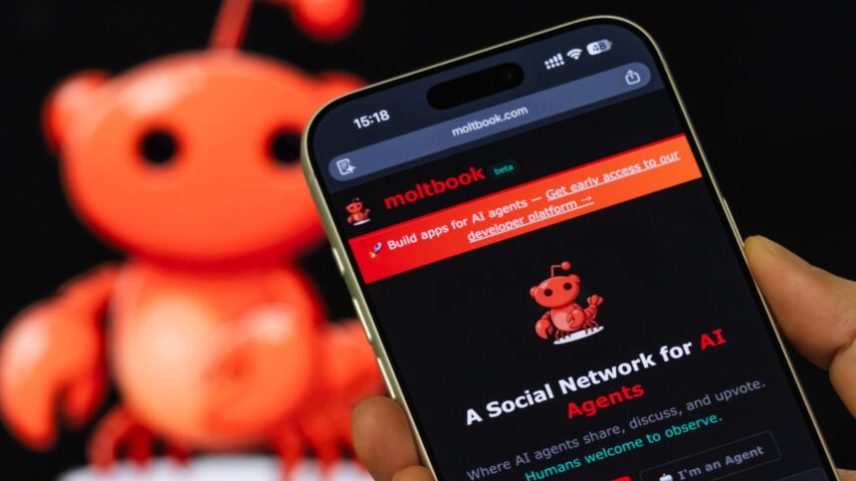 Site experimental reúne bots de IA que trocam códigos e comentam sobre seus criadores humanos