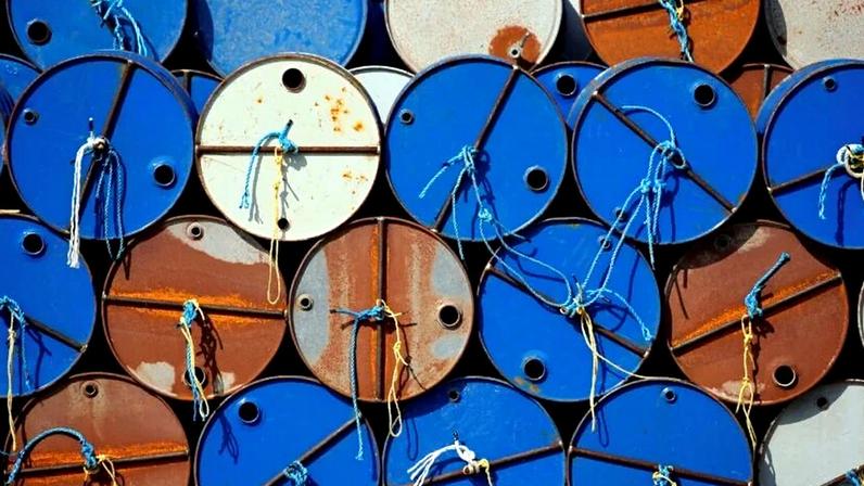 Petróleo a 200 dólares parece plausível diante da guerra no Oriente Médio