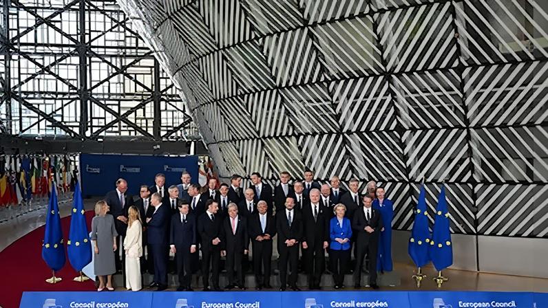 Europa busca saída para desbloquear Ormuz diante do belicismo de Trump