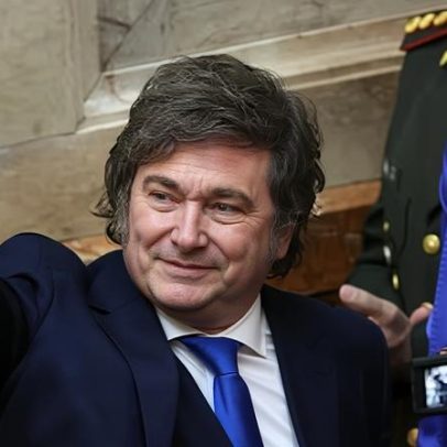 Milei inicia ano legislativo com discurso agressivo contra adversários